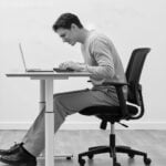 UGREEN 95187 Adjustable Laptop Stand for Desk - Image 3